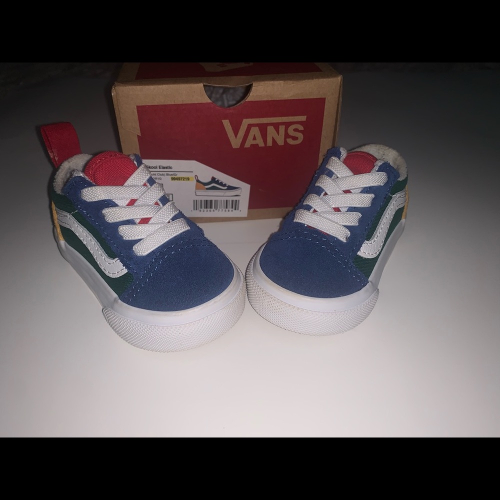 Yacht Club infant vans